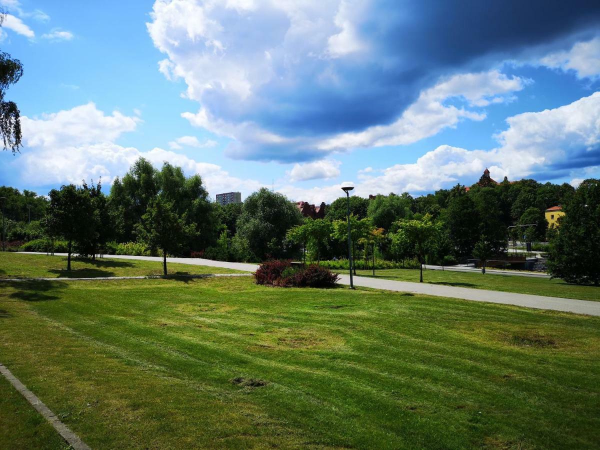 Villa Garden Paryski Όλστυν Εξωτερικό φωτογραφία