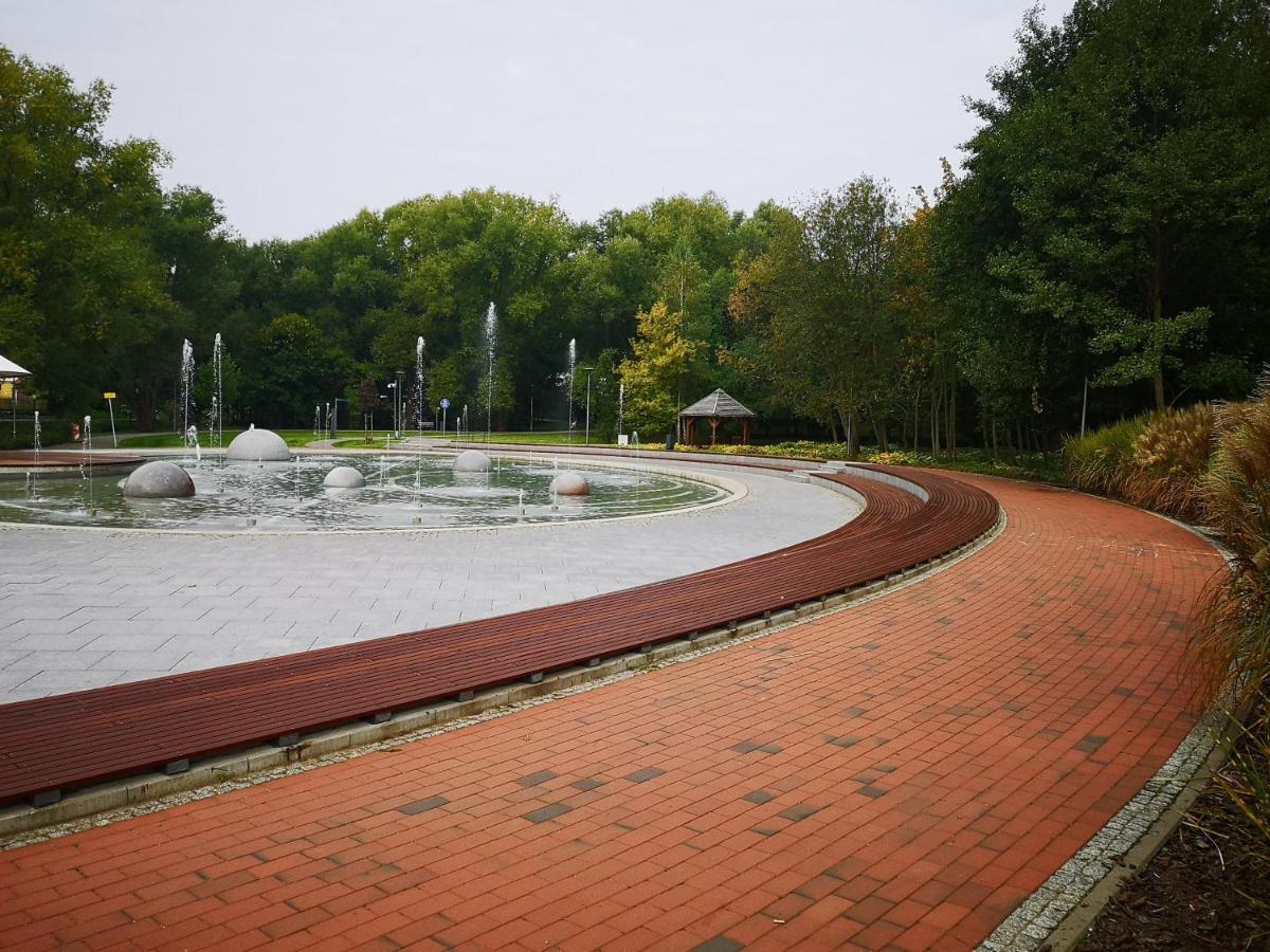 Villa Garden Paryski Όλστυν Εξωτερικό φωτογραφία